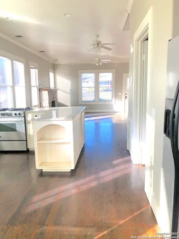 $2,200 | 119 Idlewilde Boulevard, Comfort, TX 78013