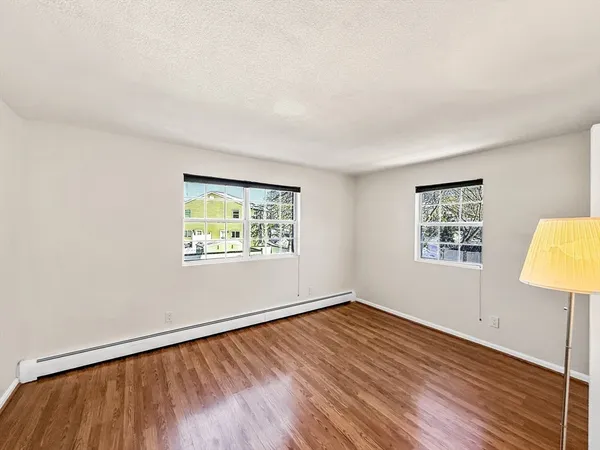 $2,500 | 6 Venice Street, Unit B3, Danvers, MA 01923