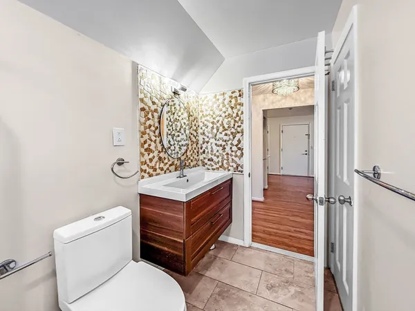 $2,500 | 6 Venice Street, Unit B3, Danvers, MA 01923