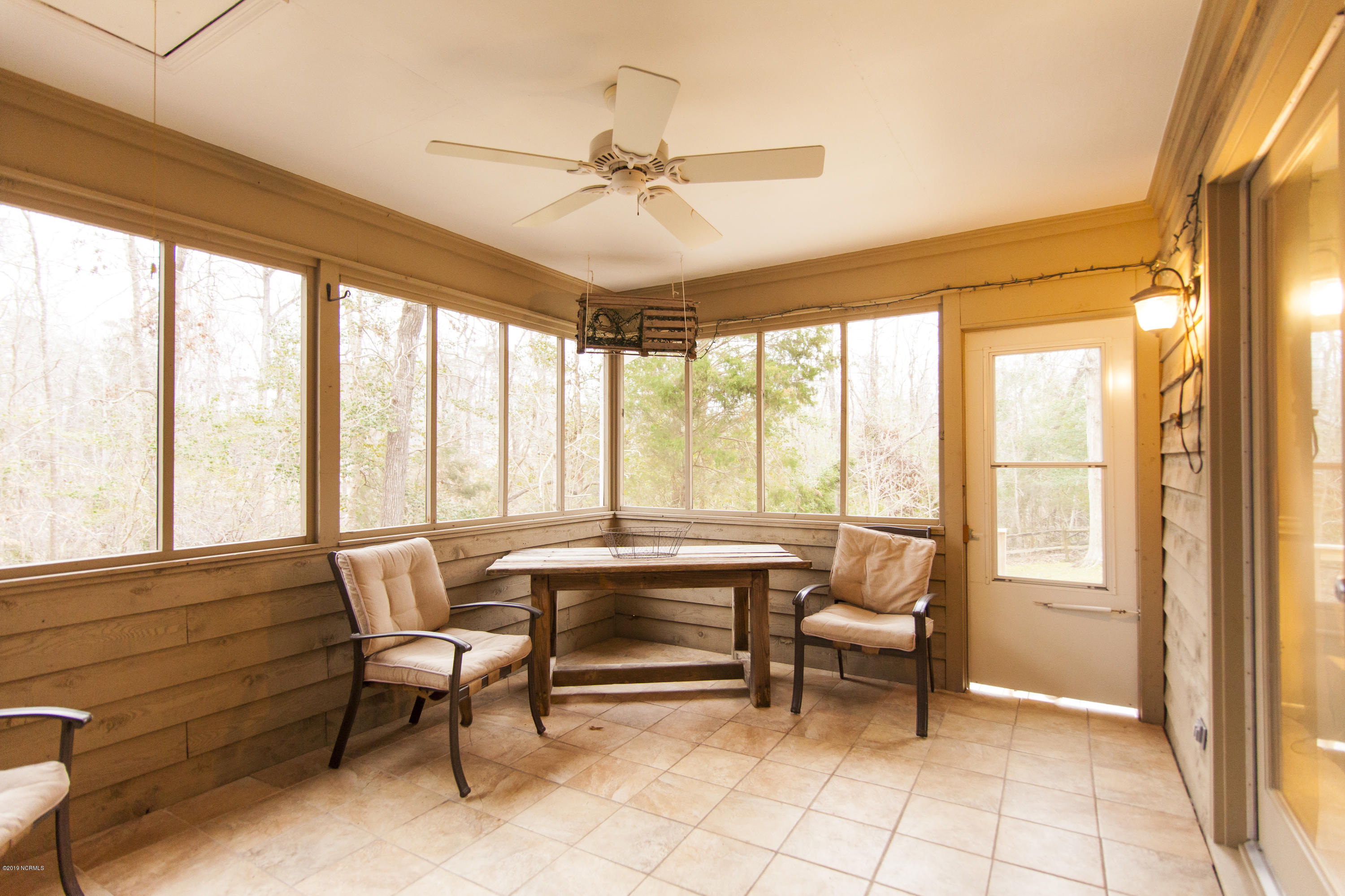 402 Boros Road New Bern, NC 28560 - Photo 23 of 62 Screened Porch