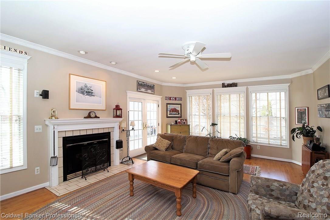2476 Windemere Road Birmingham, MI 48009 - Photo 21 of 62 Windermere (22).jpg