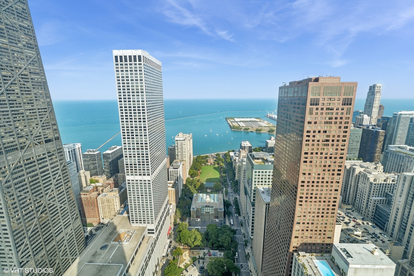 800 North Michigan Avenue, Unit 63PH Chicago, IL 60611 - Photo 5 of 32