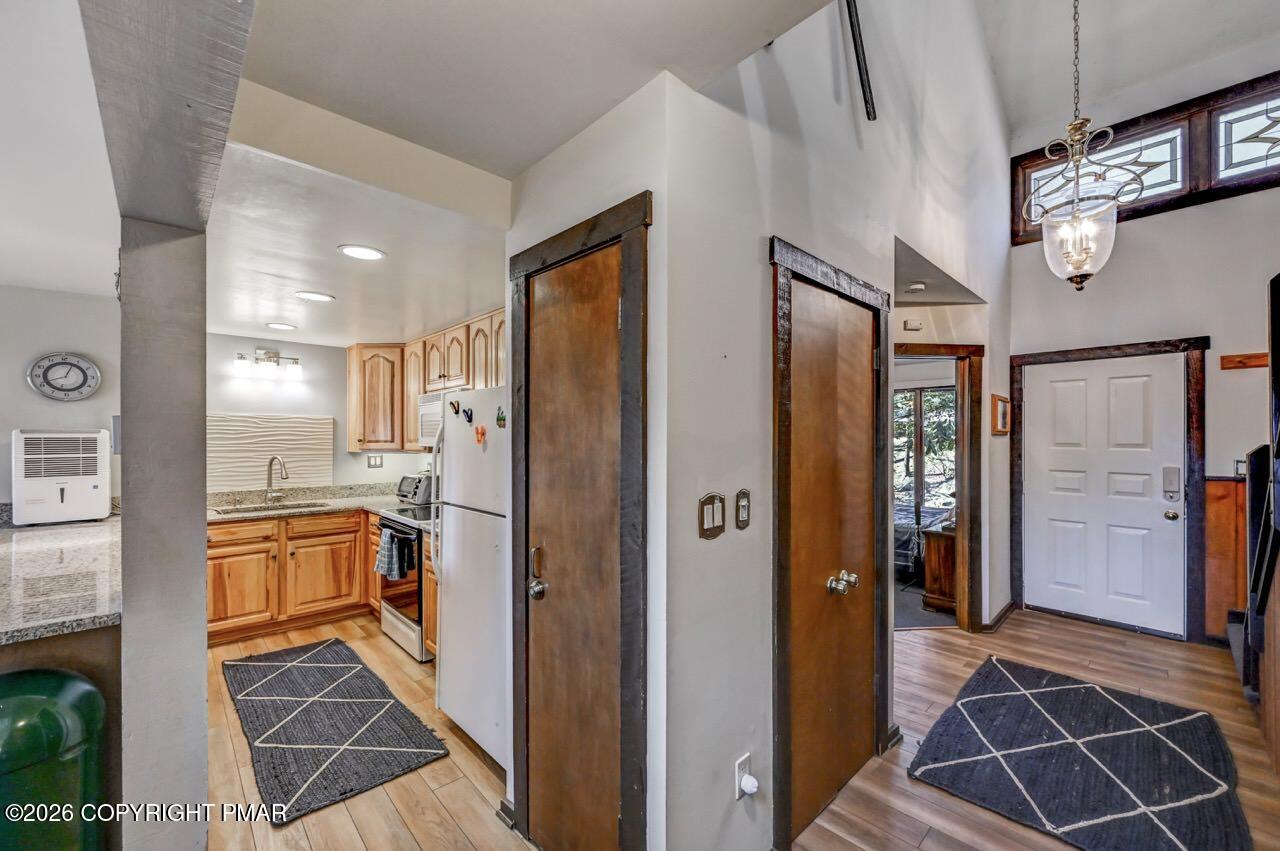 81 Ruffed Grouse Court Lake Harmony, PA 18624 - Photo 21 of 45 Bathroom/Foyer