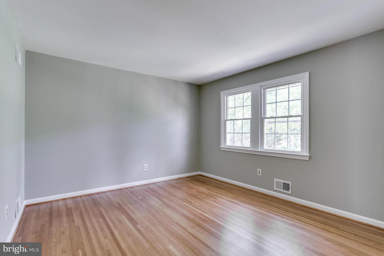 15900 White Rock Road Gaithersburg, MD 20878 - Photo 22 of 30 Bedroom 2