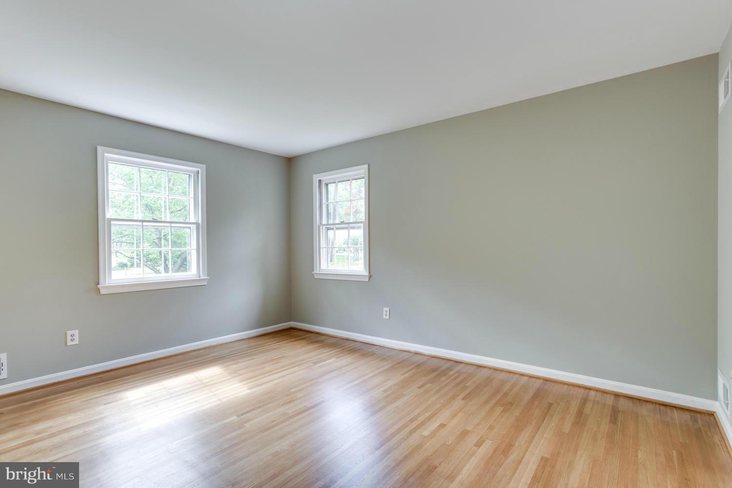 15900 White Rock Road Gaithersburg, MD 20878 - Photo 24 of 30 Bedroom 3