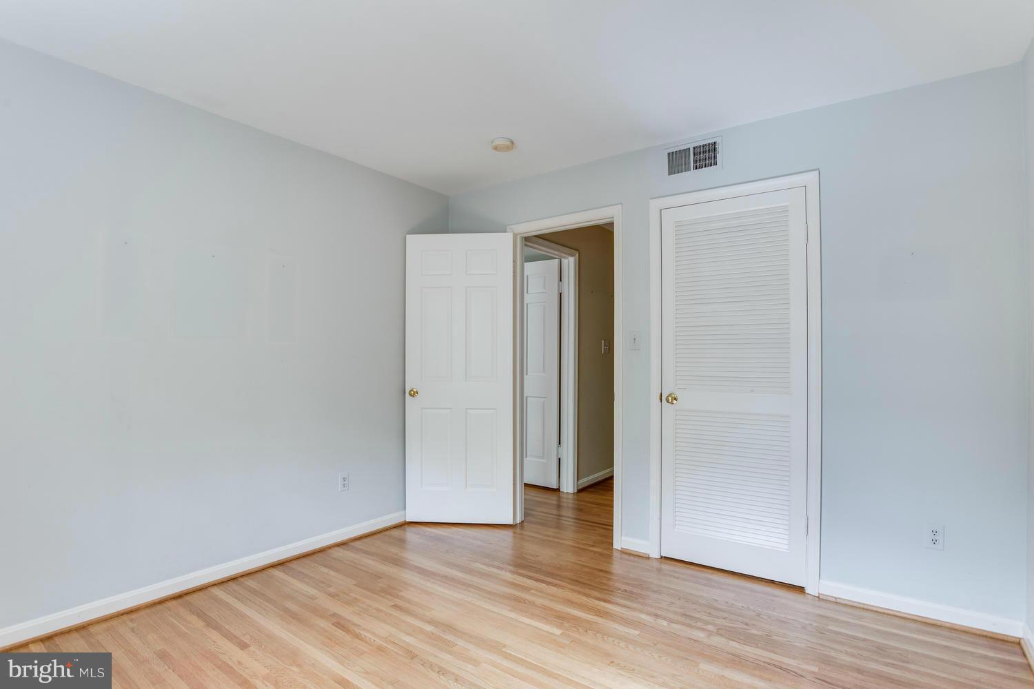 15900 White Rock Road Gaithersburg, MD 20878 - Photo 25 of 30 Bedroom 4