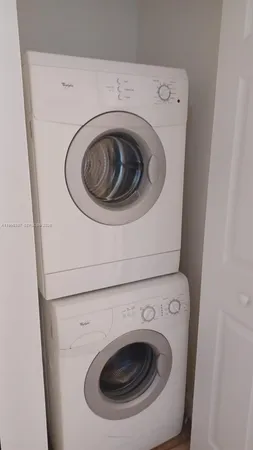 $2,800 | 510 Northwest 84th Avenue, Unit 338, Plantation, FL 33324