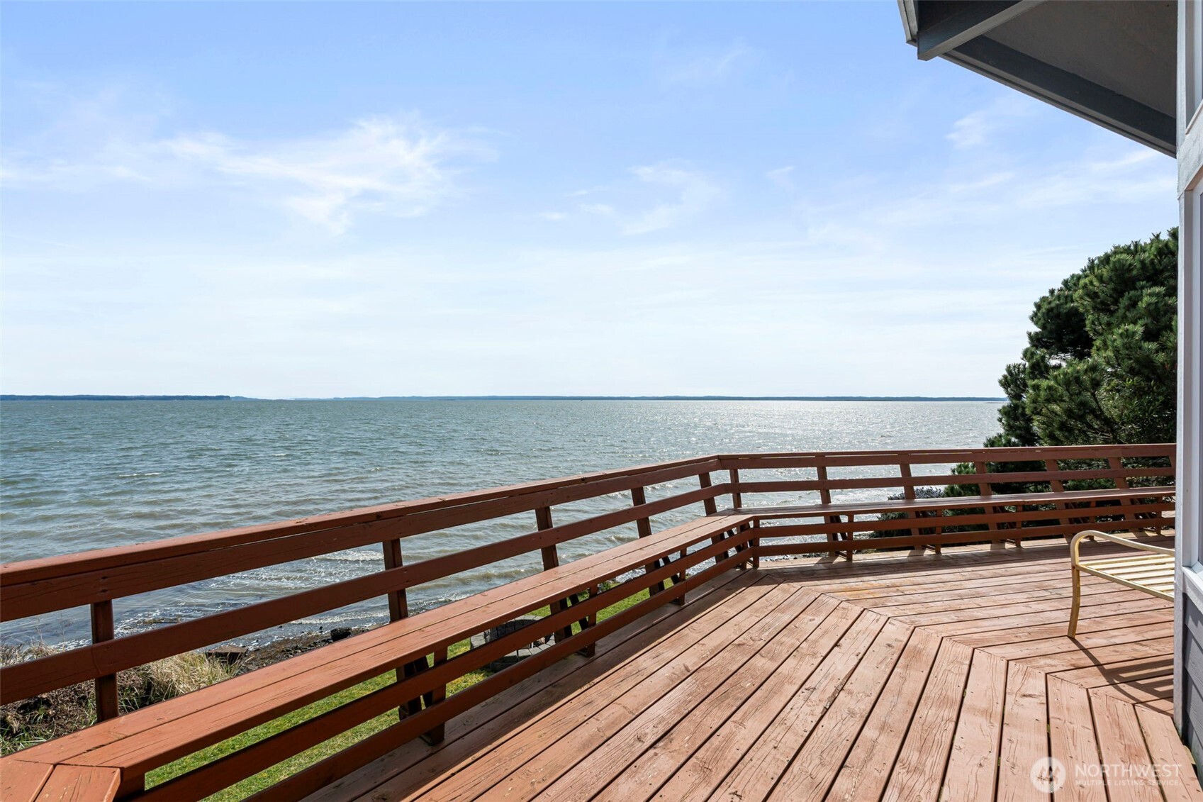 326 Harbor View Loop Southeast Ocean Shores, WA 98569 - Photo 27 of 38 a view of wooden floor with a bench