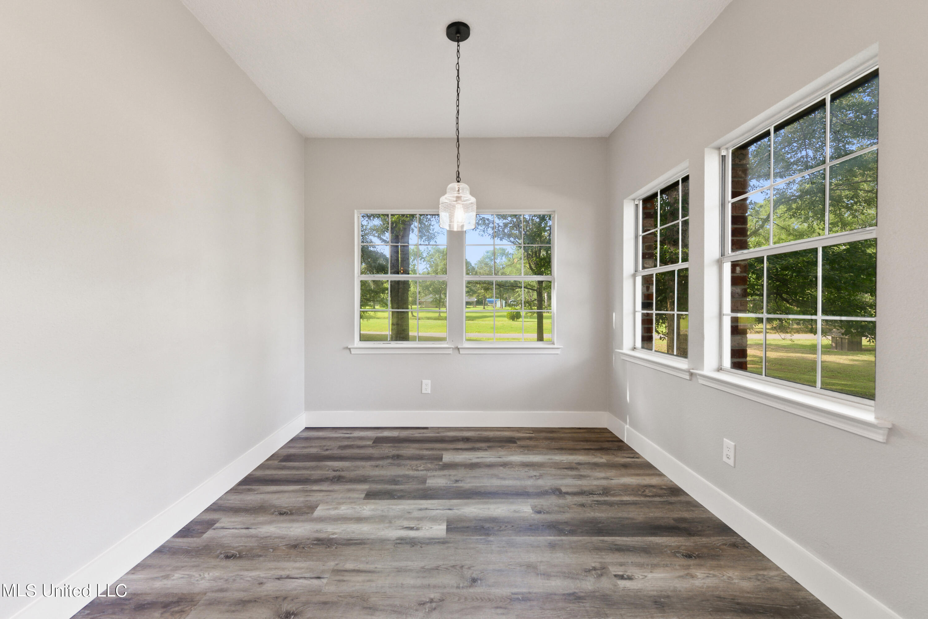 13700 Mt Pleasant Road Vancleave, MS 39565 - Photo 13 of 37 012