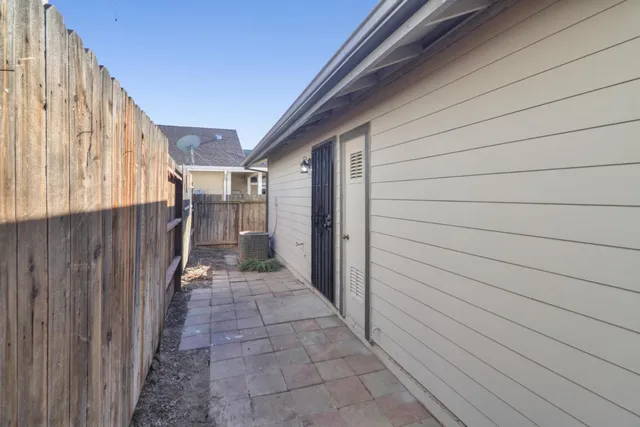 $374,900 | 4150 Vowell Street, Sacramento, CA 95838