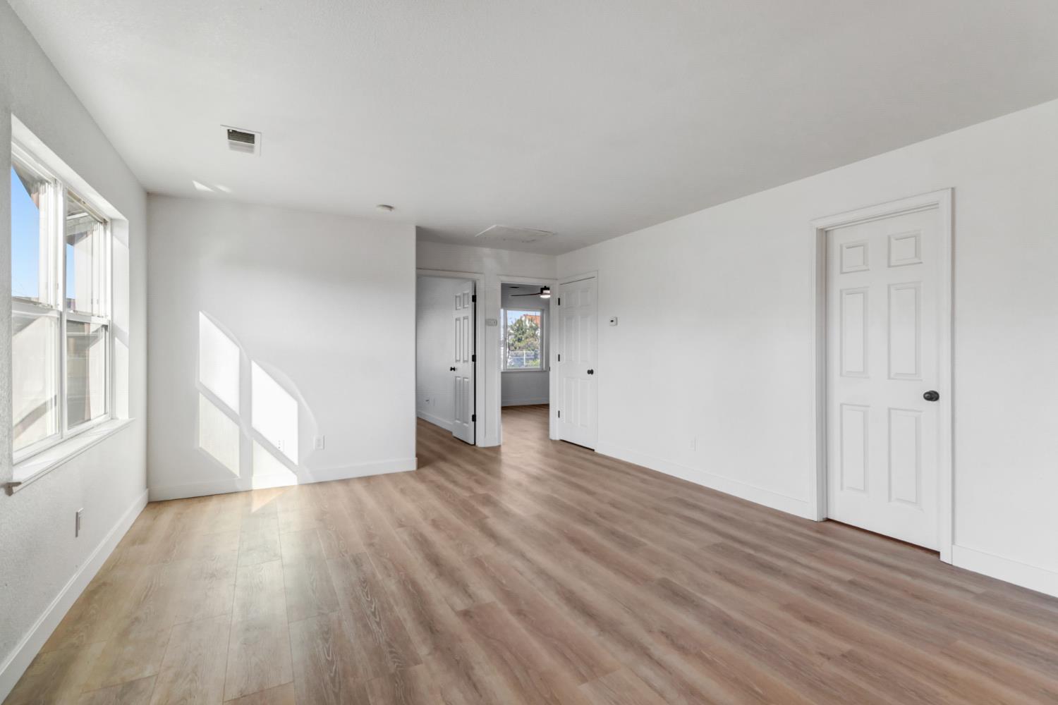 4150 Vowell Street Sacramento, CA 95838 - Photo 7 of 33