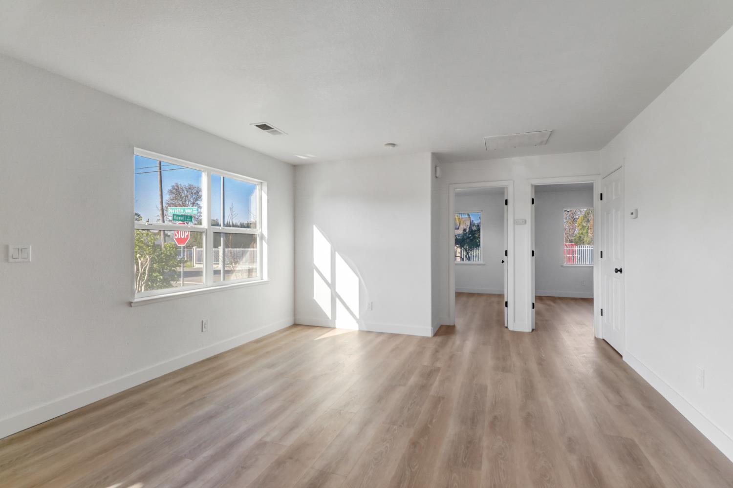 4150 Vowell Street Sacramento, CA 95838 - Photo 8 of 33