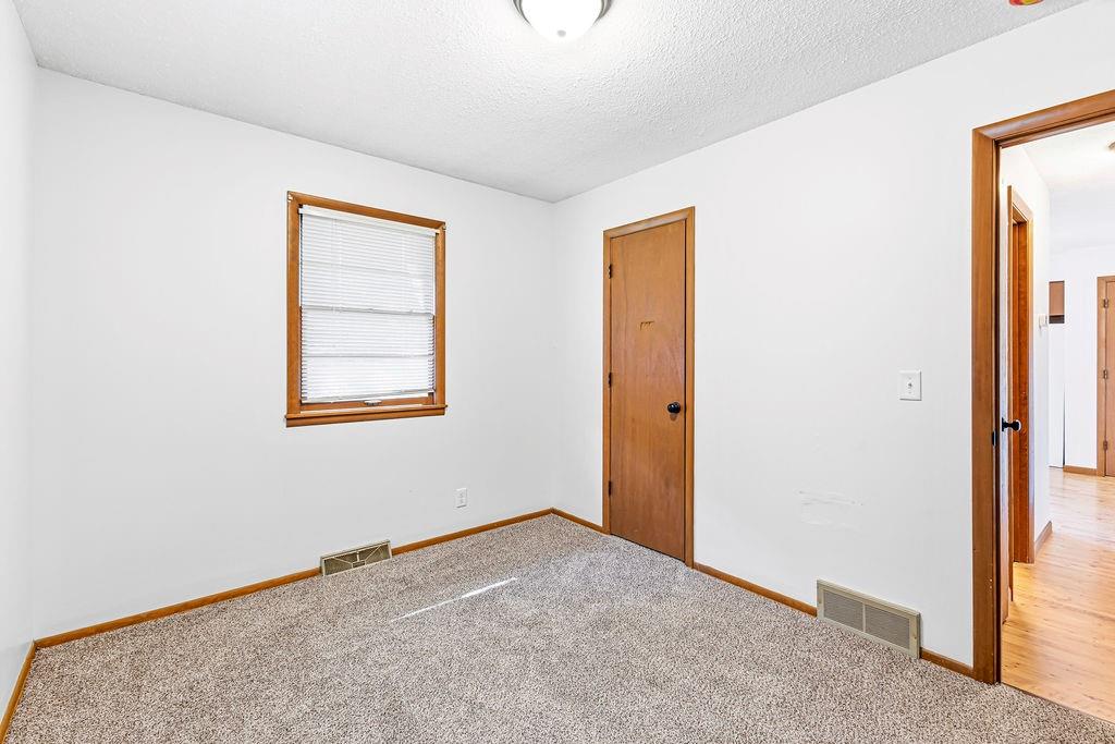 5522 Ripley Street St. Joseph, MO 64506 - Photo 16 of 40