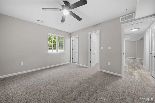 $332,200 | 203 Jimmy H Drive, Jonesburg, MO 63351