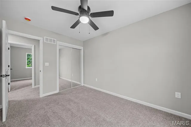 $332,200 | 203 Jimmy H Drive, Jonesburg, MO 63351