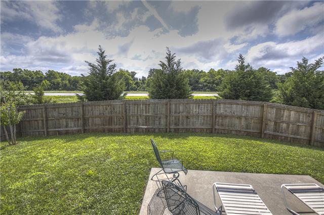 909 Woodall Road Lebanon, TN 37090 - Photo 17 of 17 Great patio perfect for enjoying the weather & grilling out!