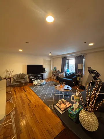 $4,000 | 401 1st Street, Unit 1, Hoboken, NJ 07030