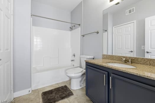 10550 West Alexander Road, Unit 2091 Las Vegas, NV 89129 - Photo 29 of 43 Second bathroom connects to hallway and bedroom.