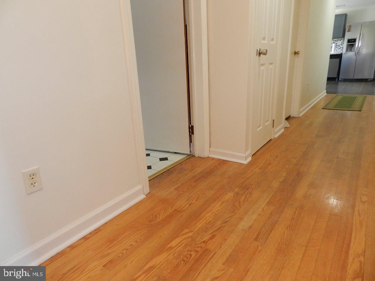 2974 East Prospect Road York, PA 17402 - Photo 7 of 25 Gallery Image 7