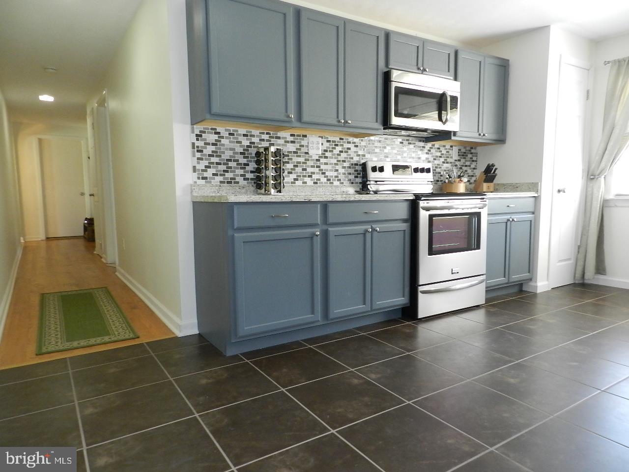 2974 East Prospect Road York, PA 17402 - Photo 8 of 25 Gallery Image 8