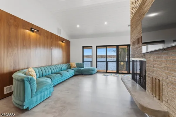 $5,500 | 38 Ithanell Road, Hopatcong, NJ 07843