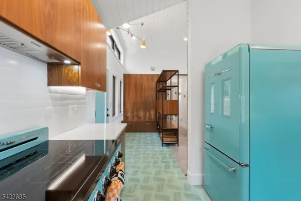 $5,500 | 38 Ithanell Road, Hopatcong, NJ 07843