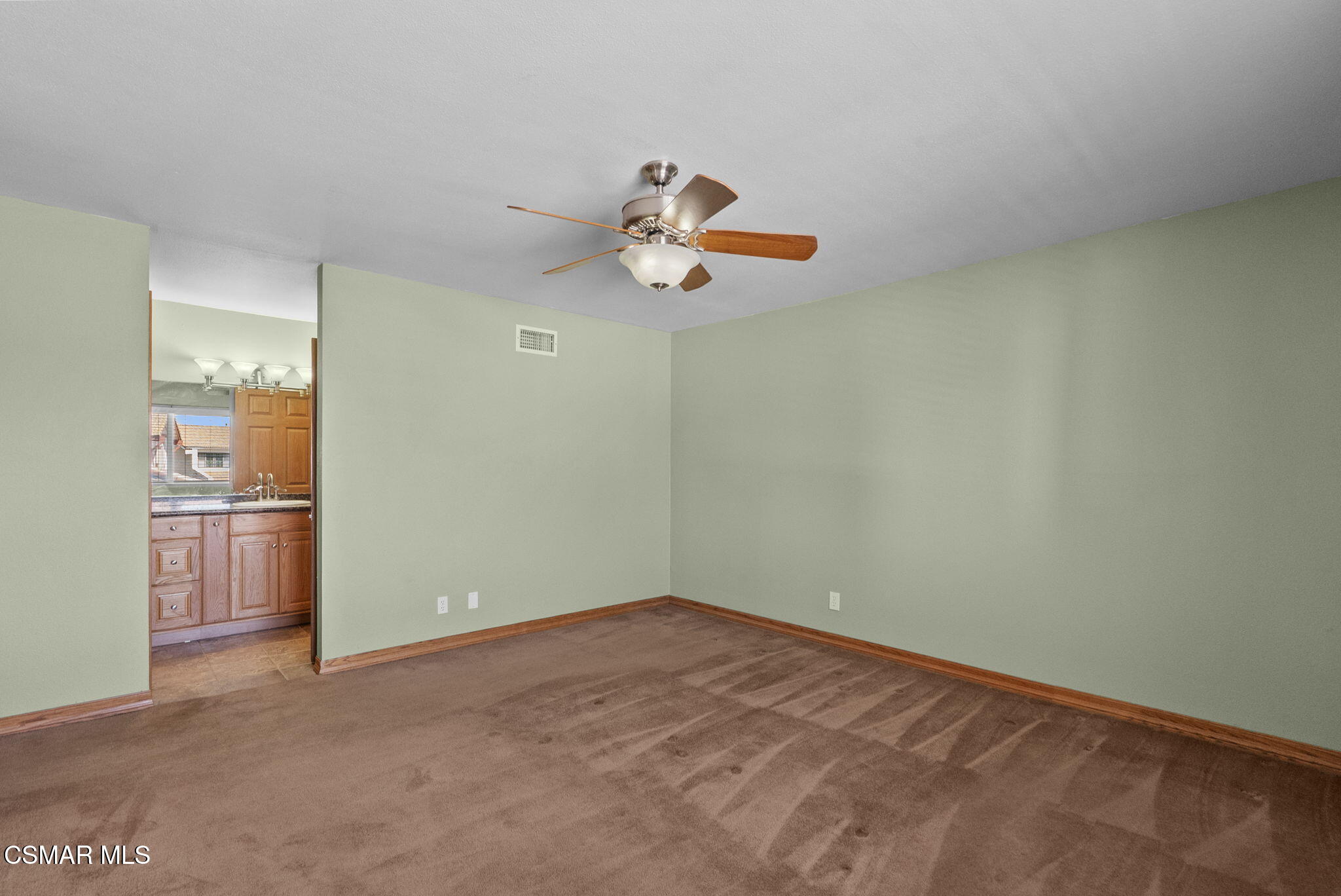 6435 Hazel Circle Simi Valley, CA 93063 - Photo 29 of 55 a very nice looking room with a ceiling fan