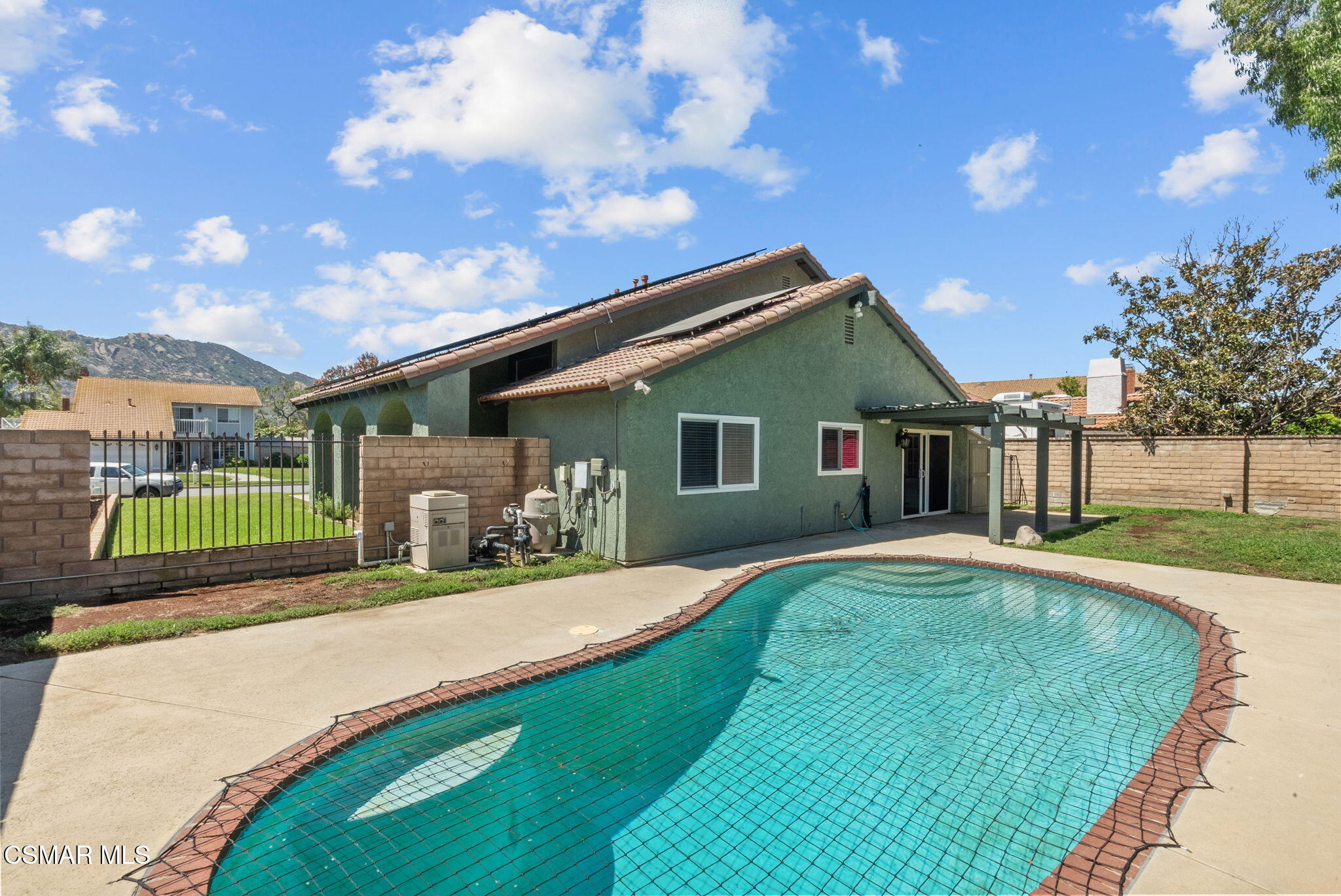 6435 Hazel Circle Simi Valley, CA 93063 - Photo 44 of 55 a front view of a house with a big yard