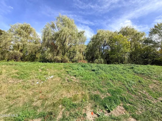 $54,900 | 130 Grange Road, Brunswick, NY 12180