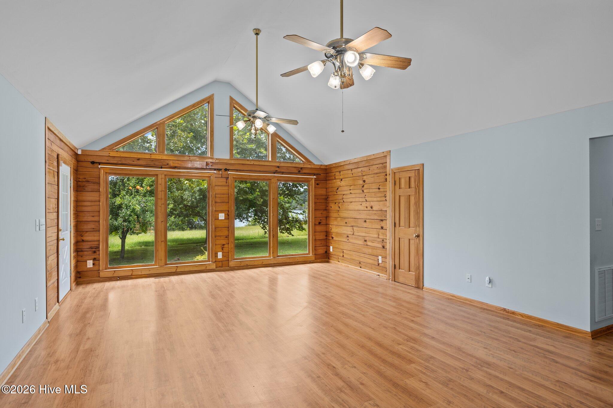 126 George Jones Road Newport, NC 28570 - Photo 15 of 31 Gallery Image 15