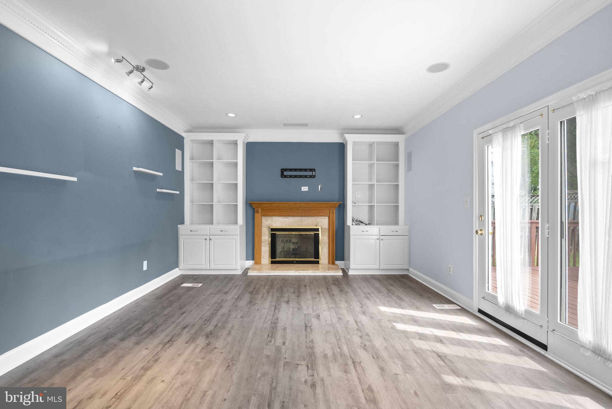 13111 Venetian Road Silver Spring, MD 20904 - Photo 16 of 61 Main Floor Rear Family Room