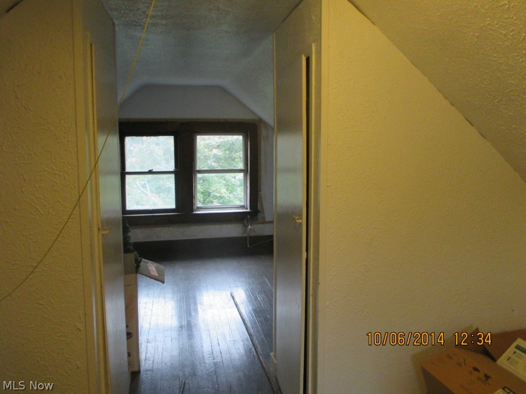 1195 West Wilbeth Road Akron, OH 44314 - Photo 11 of 16 Gallery Image 11
