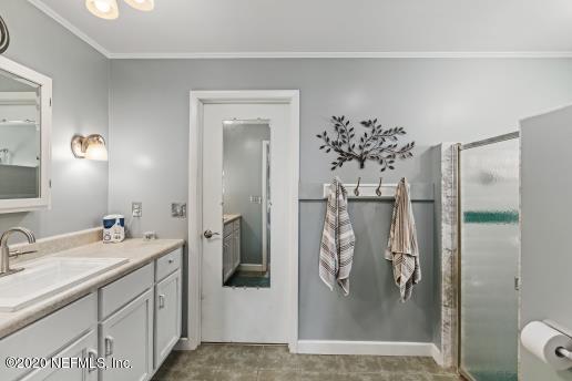 511 West River Road Palatka, FL 32177 - Photo 17 of 32 Large MBR bath