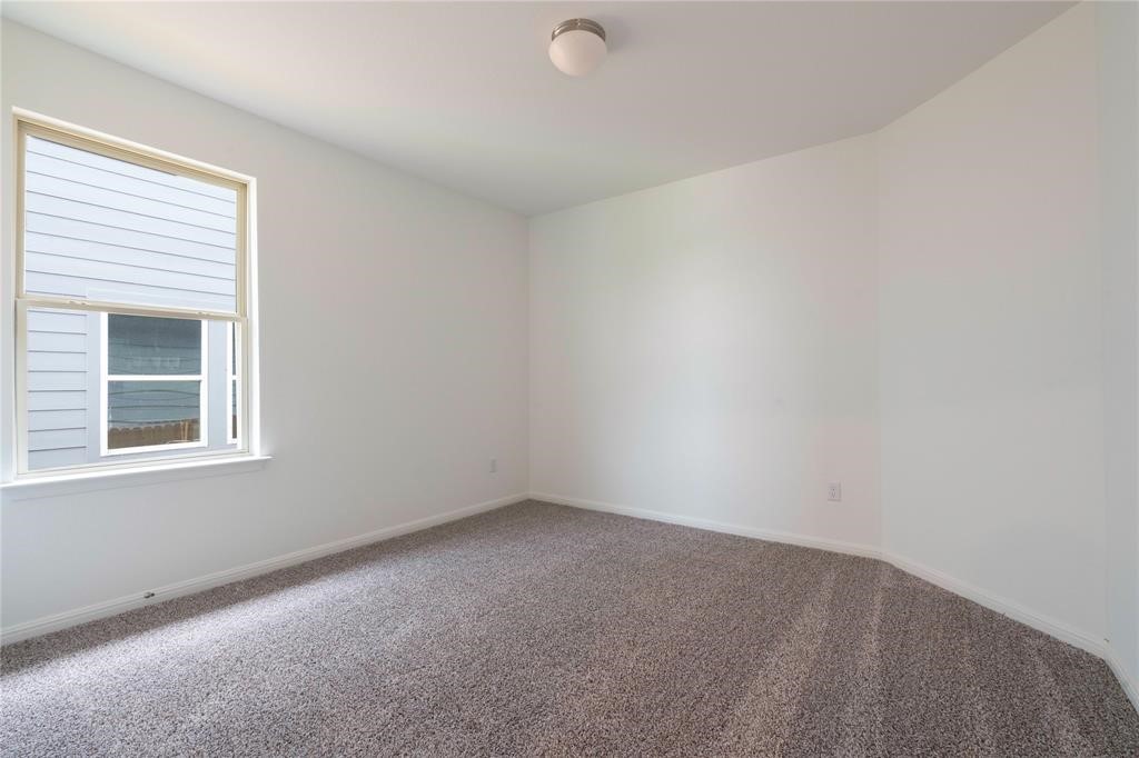 113 Caterpillar Lane Georgetown, TX 78628 - Photo 16 of 37 Bedroom