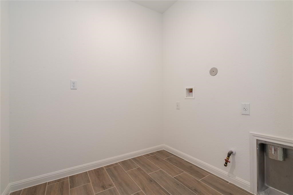 113 Caterpillar Lane Georgetown, TX 78628 - Photo 18 of 37 Laundry (washer and dryer will be installed)