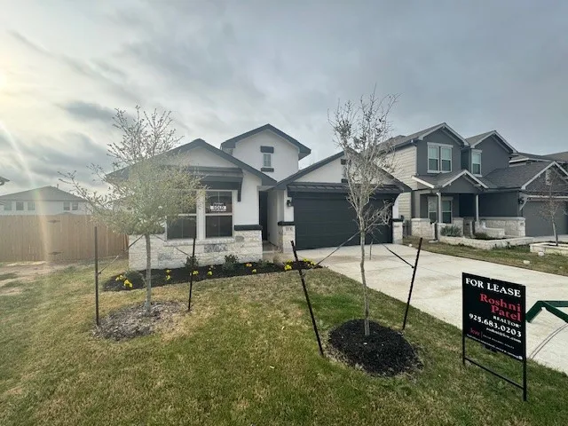 $2,400 | 113 Caterpillar Lane, Georgetown, TX 78628