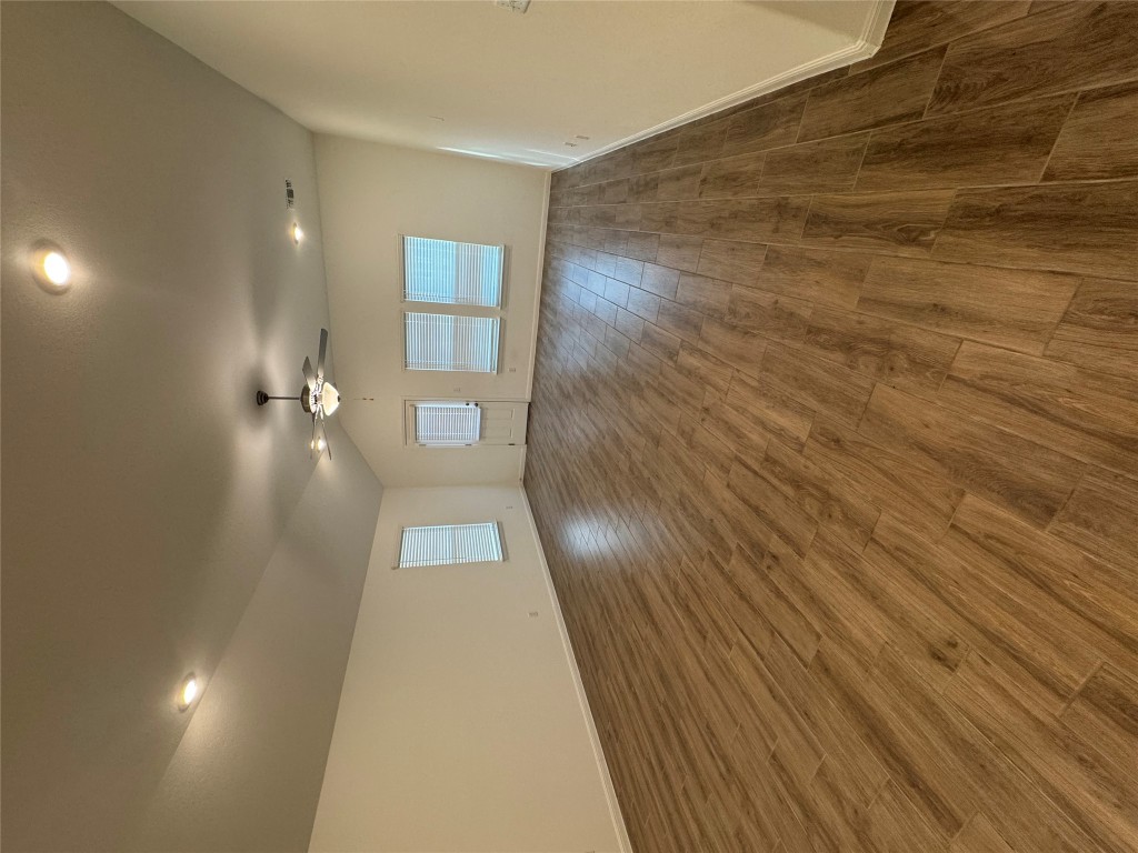 113 Caterpillar Lane Georgetown, TX 78628 - Photo 34 of 37 Living room