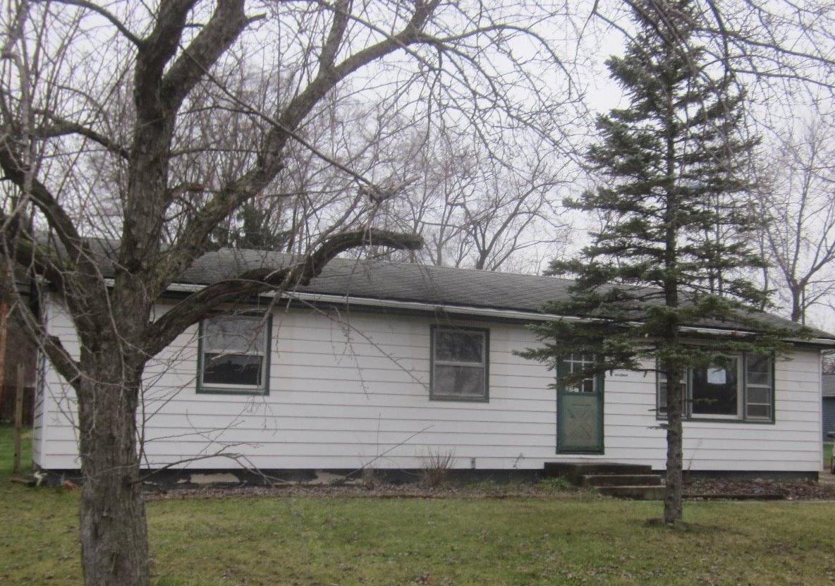 714 Baltimore Road Valparaiso, IN 46385 - Photo 1 of 10 1184x831