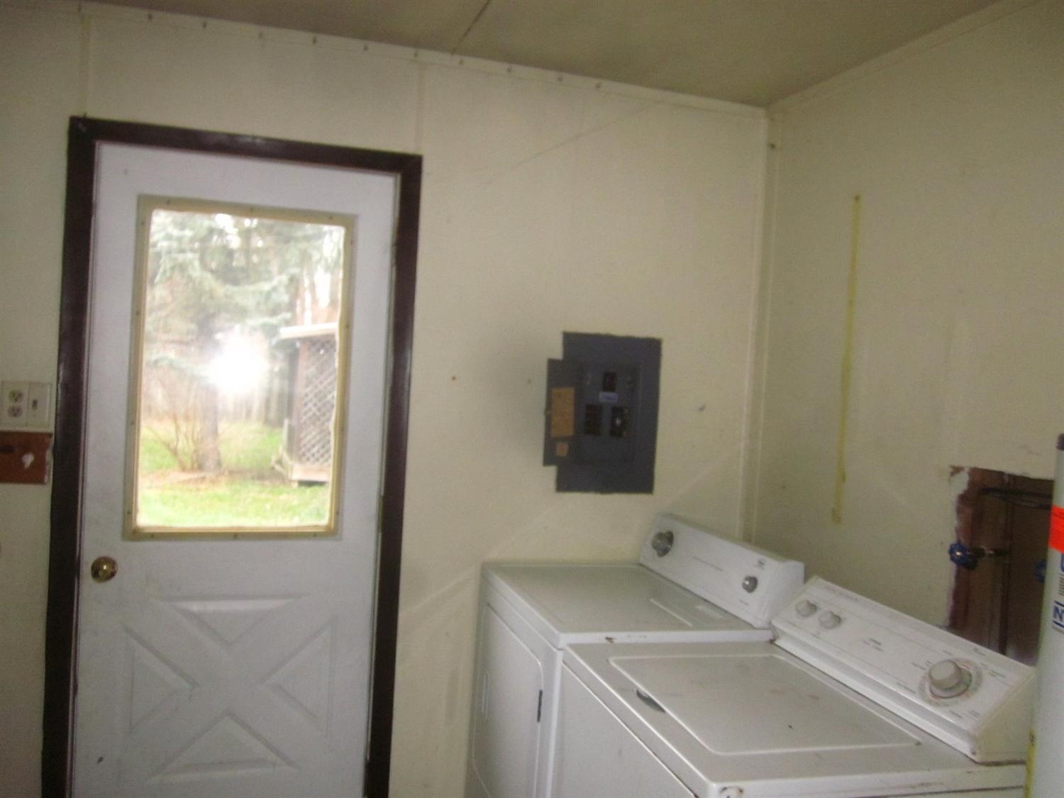 714 Baltimore Road Valparaiso, IN 46385 - Photo 8 of 10 1500x1125