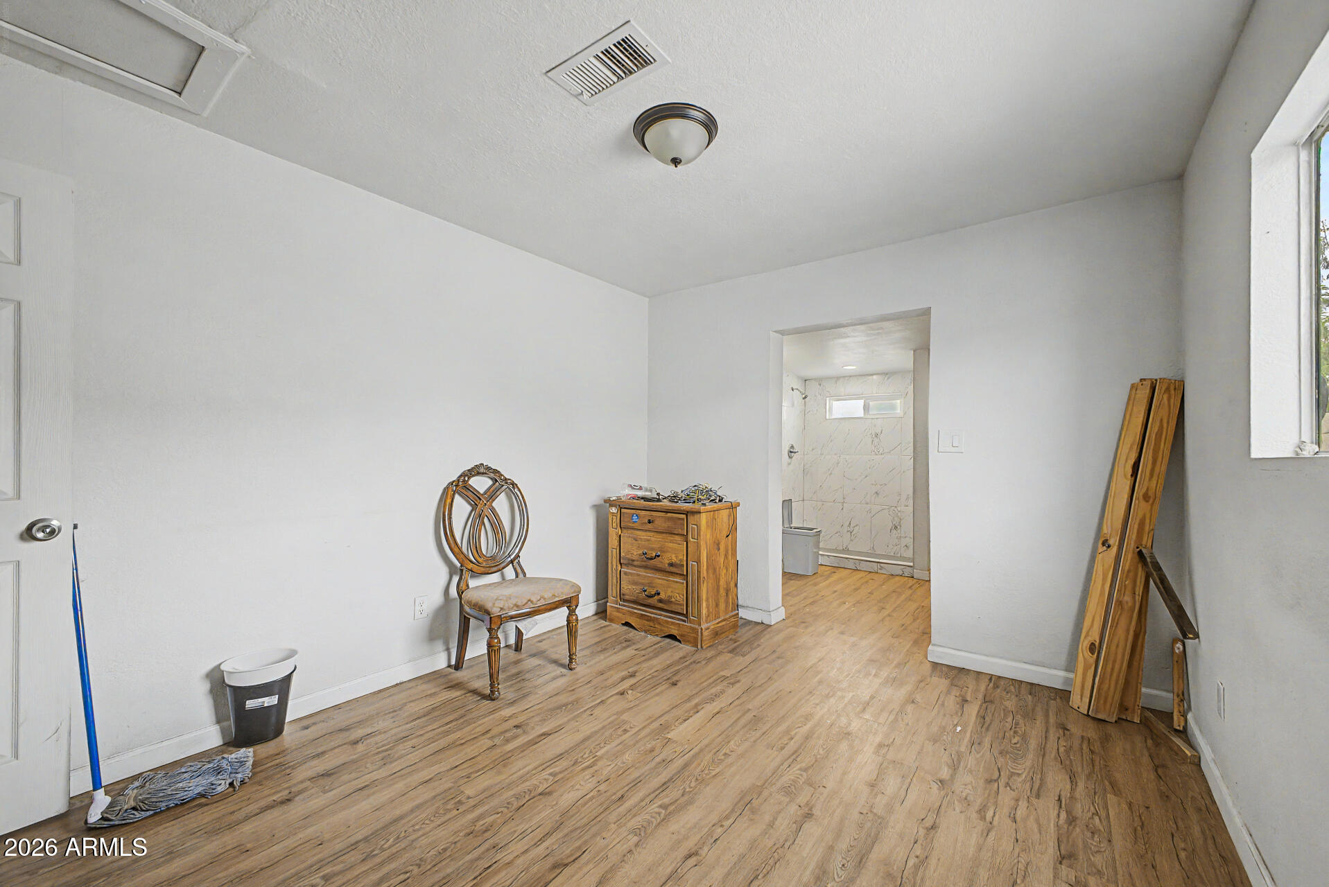 1030 North 28th Street Phoenix, AZ 85008 - Photo 11 of 24 a view of a workspace
