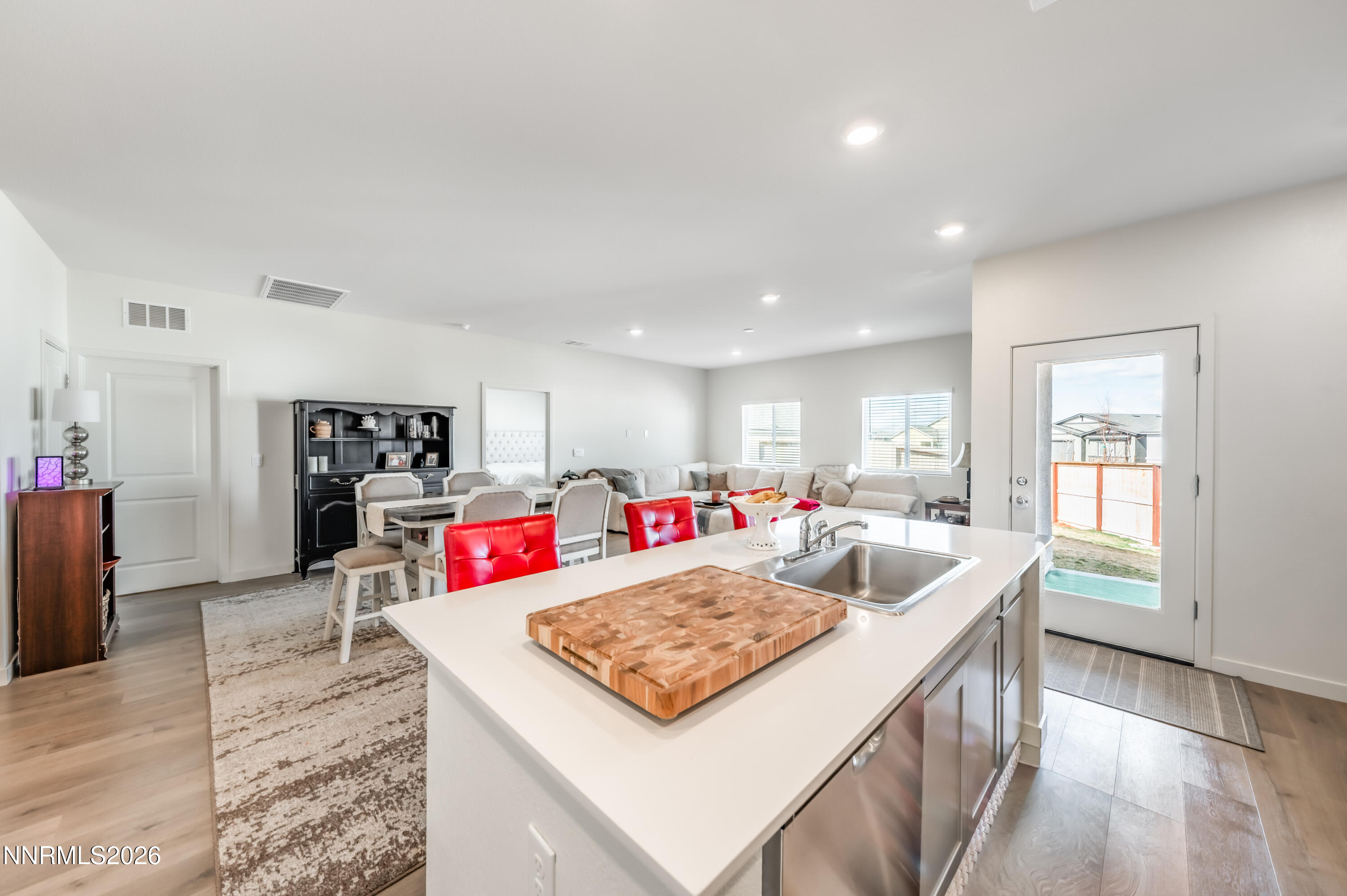 7405 Mystic Vly Drive Reno, NV 89506 - Photo 9 of 25 M-1018