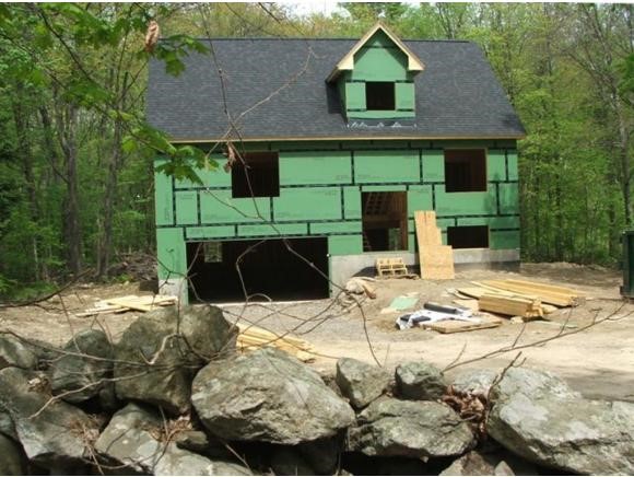 44 Hardy Road Londonderry, NH 03053 - Photo 2 of 8