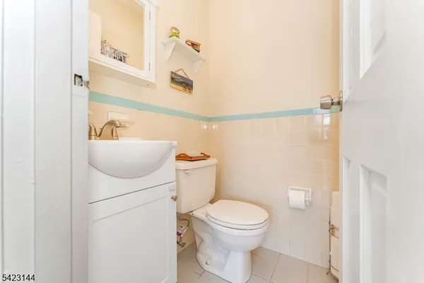 $315,000 | 50 Deanna Drive, Unit 130, Hillsborough, NJ 08844