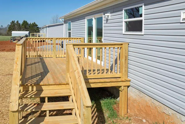 $229,900 | 166 Meadow Lawn Drive, Englewood, TN 37329