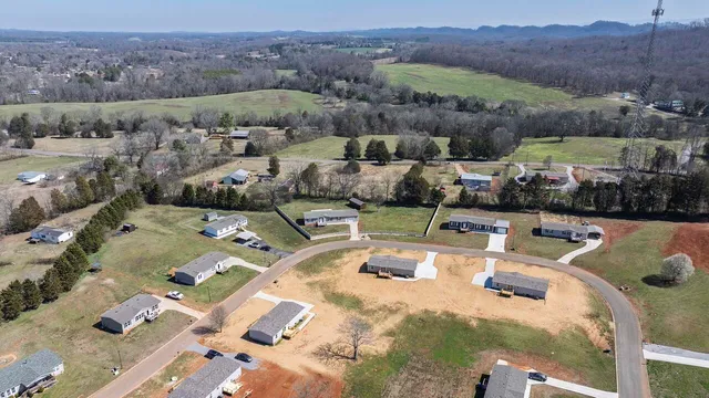 $229,900 | 166 Meadow Lawn Drive, Englewood, TN 37329