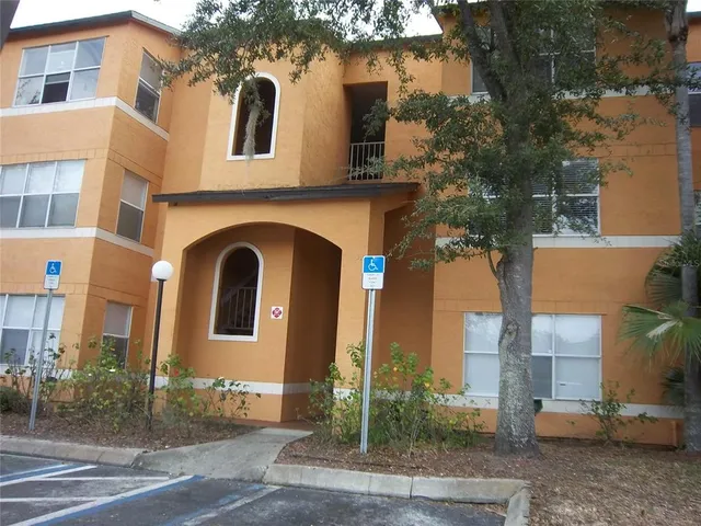 $1,200 | 4606 Commander Drive, Unit 1113, Orlando, FL 32822