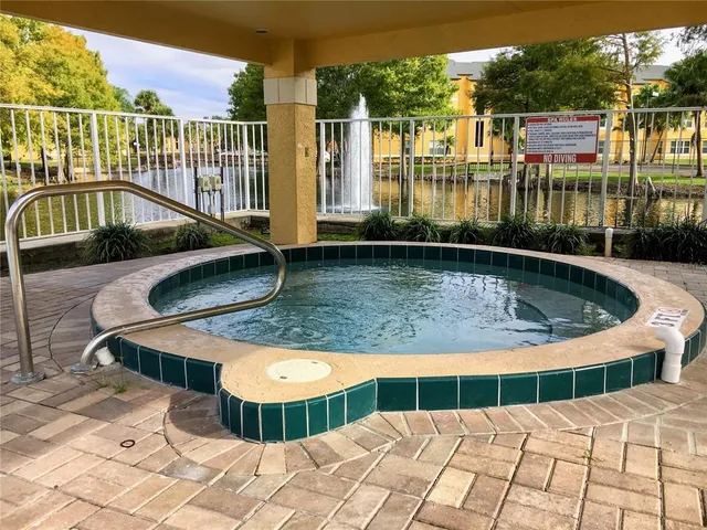 $1,200 | 4606 Commander Drive, Unit 1113, Orlando, FL 32822