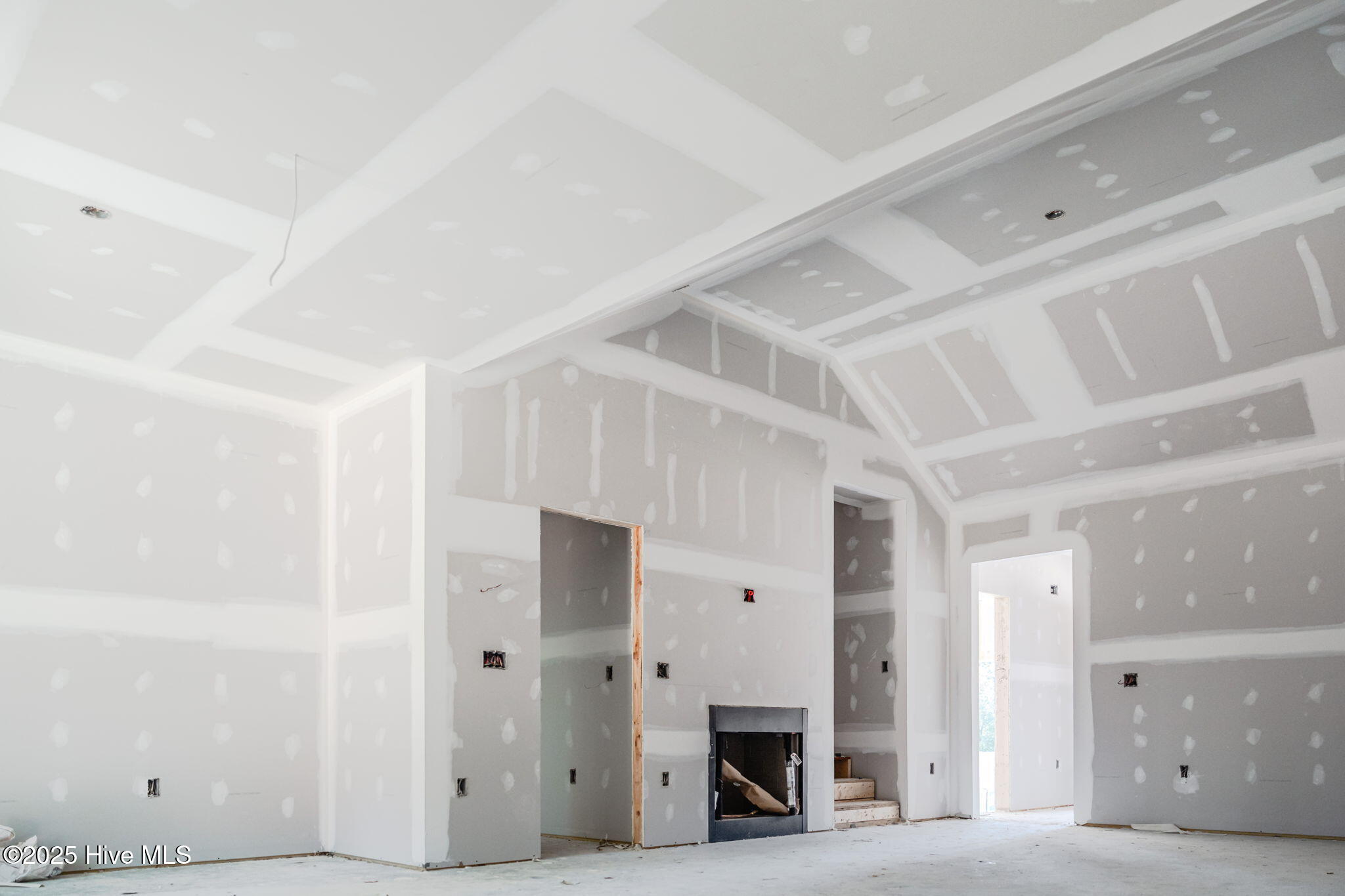 229 Telluride Court Aberdeen, NC 28315 - Photo 12 of 29 TELLURIDE LOT 06 - "Colston"