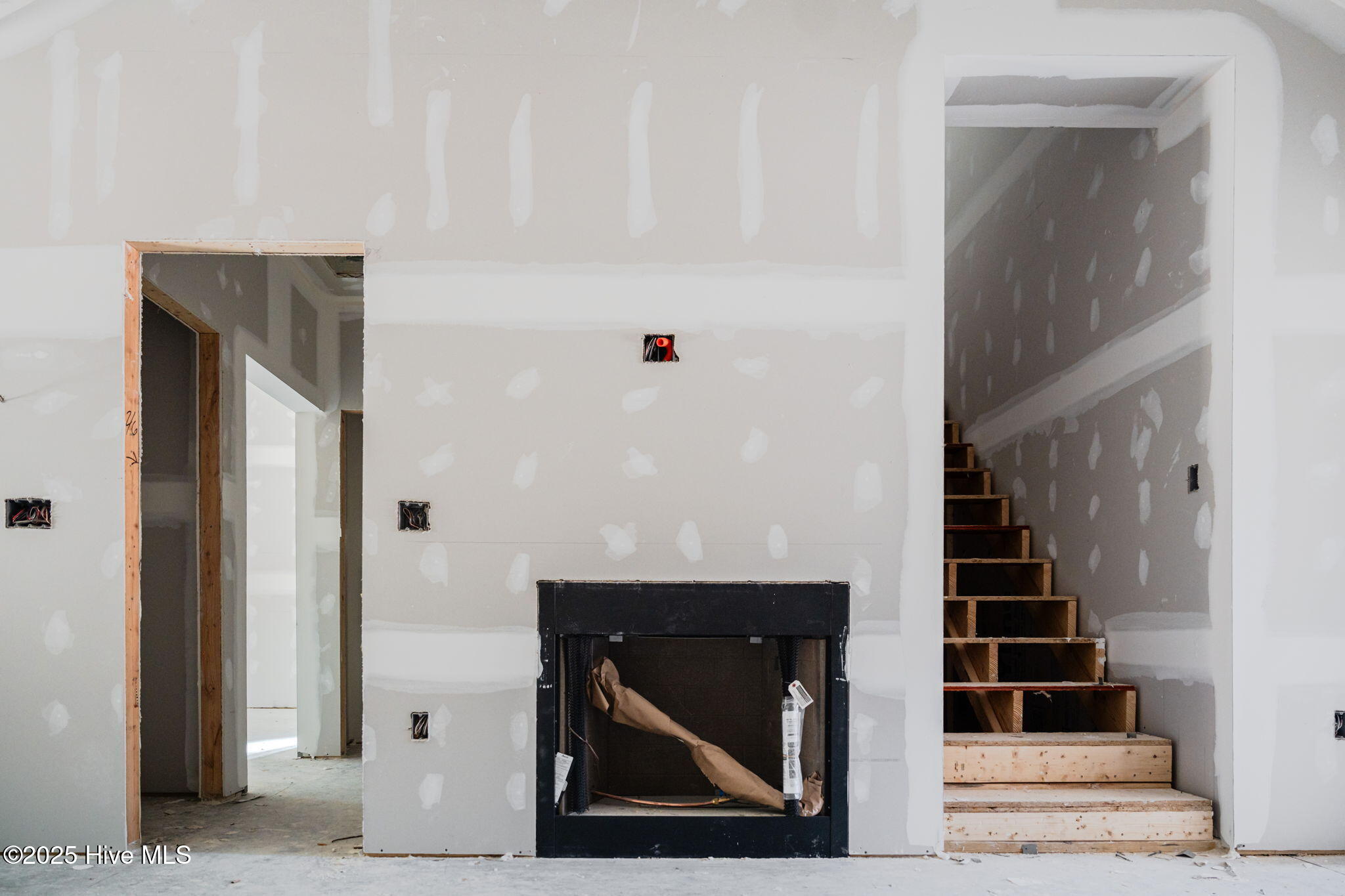 229 Telluride Court Aberdeen, NC 28315 - Photo 17 of 29 TELLURIDE LOT 06 - "Colston"