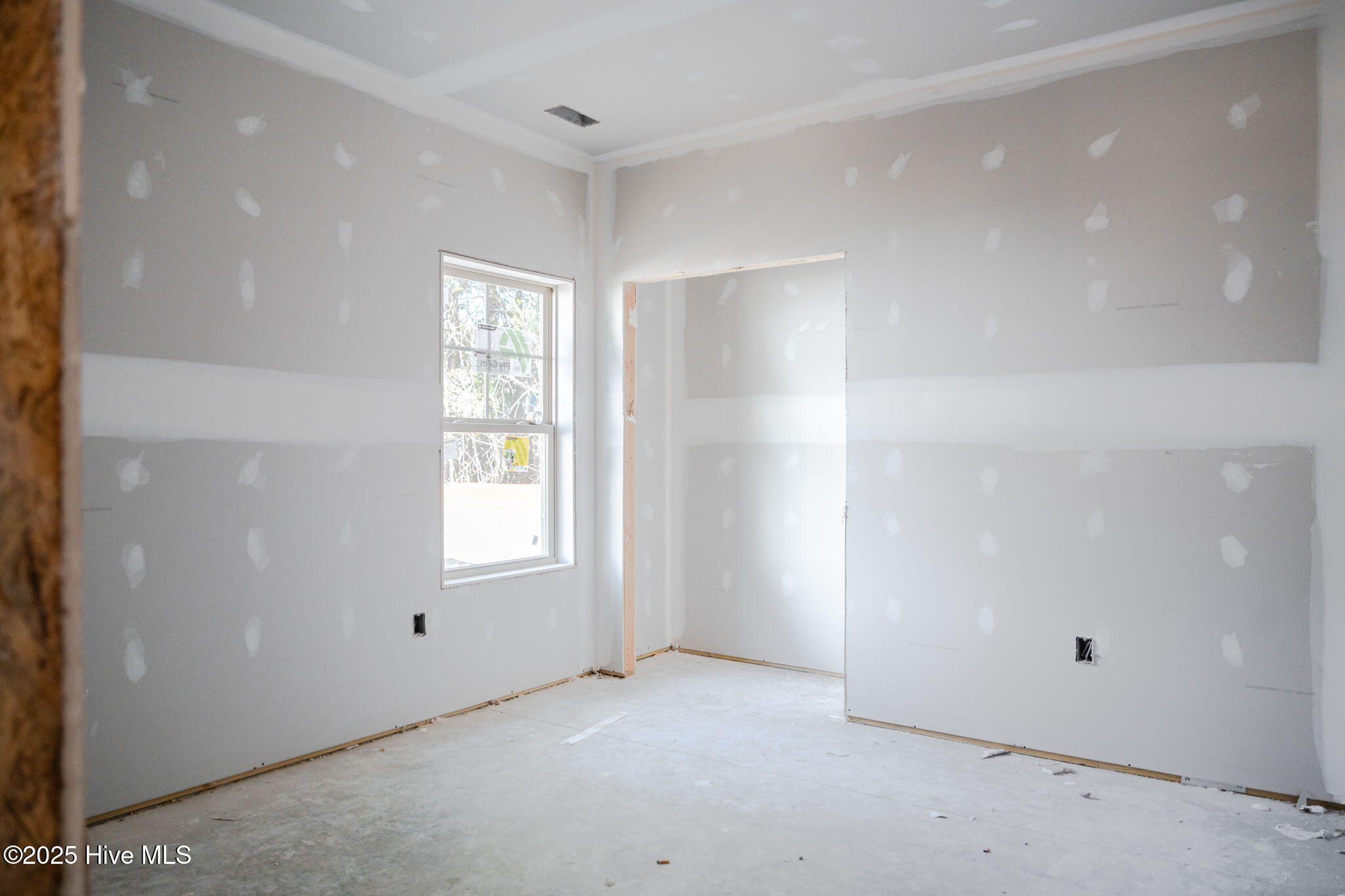 229 Telluride Court Aberdeen, NC 28315 - Photo 21 of 29 TELLURIDE LOT 06 - "Colston"